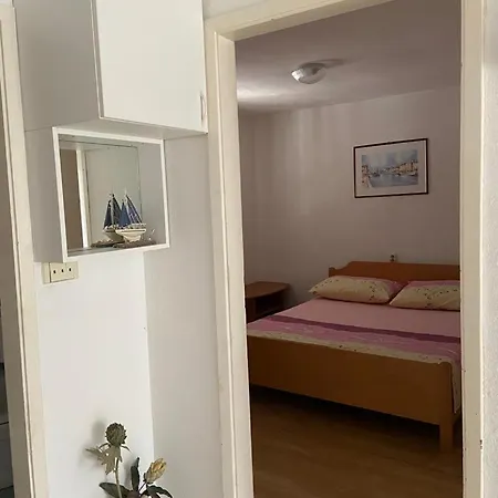 Zvonko * Rogoznica (Sibenik-Knin)